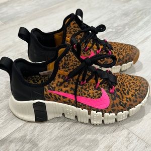Women’s Nike Free Metcon 3 Chutney pink & leopard size 8.5